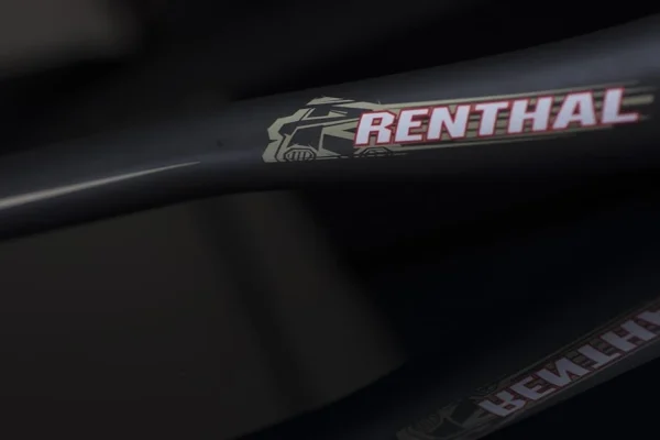 Renthal Fatbar Lite Carbon35 760mm/30mm Rise Lenker Feinstes 4